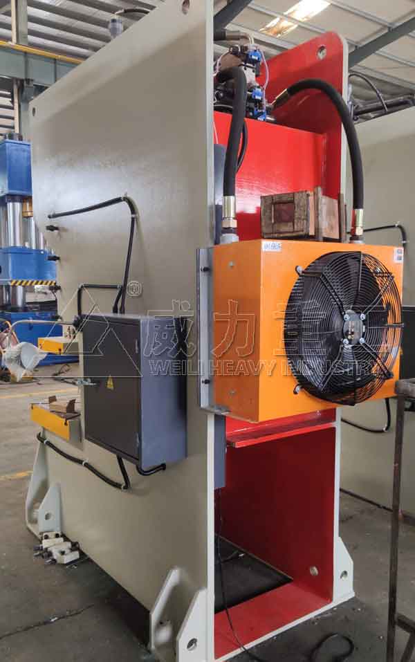 YWH21-100噸液壓沖床壓力機(jī)